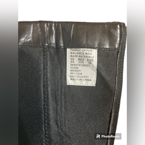 Apostrophe Wedge Heeled Black Boots
Belt & Buckle Design - Picture 4 of 9